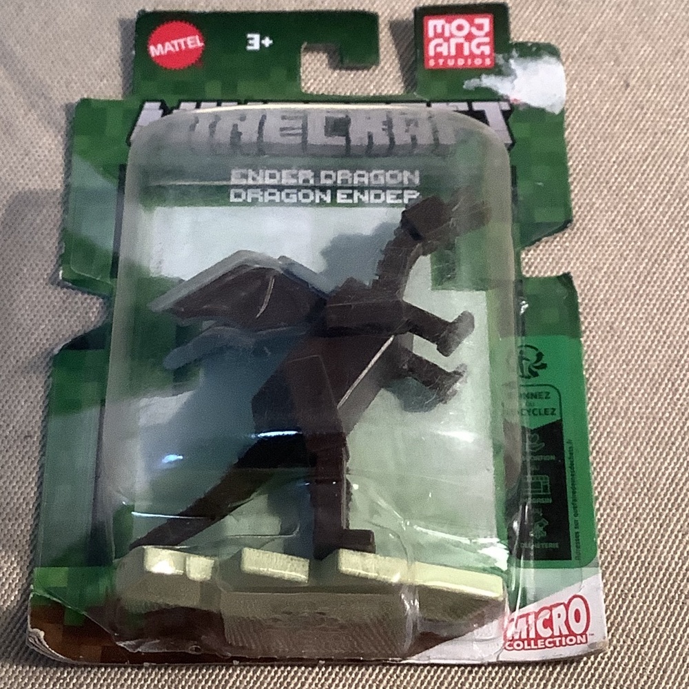 Actions figure toys Minecraft and more
